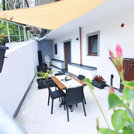 Guest house Pina's House Pianillo