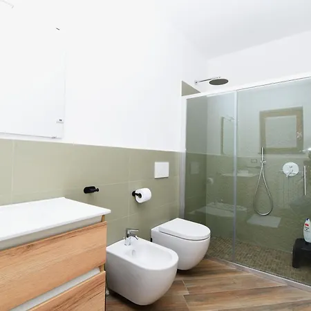 Konukevi Pina's House 4*